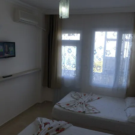 מוטל Omer Deniz Türkeli