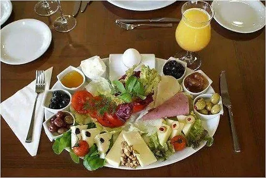 موتيل Omer Deniz Türkeli